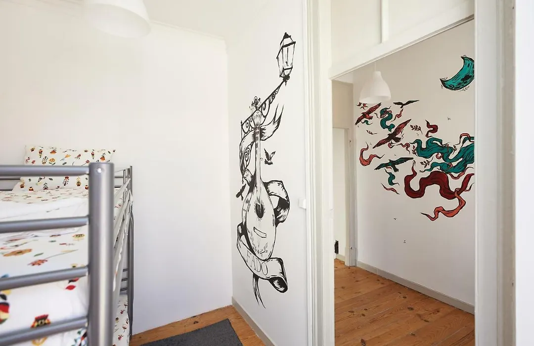 Love inn Bairro Alto 4-1